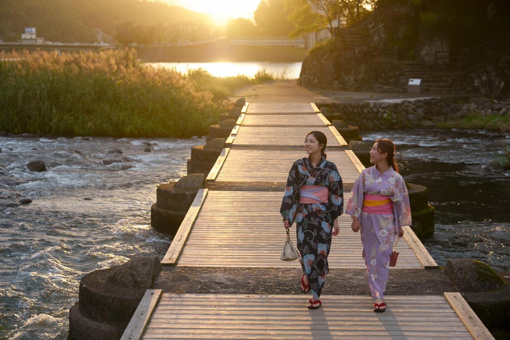 Hita Onsen Kizantei Hotel Zewnętrze zdjęcie